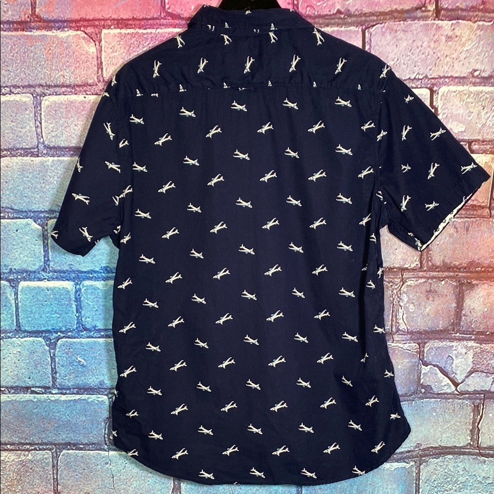 Boys Denim & Flower Button Up Navy Blue Shark Print Shirt Size XL - Picture 6 of 6